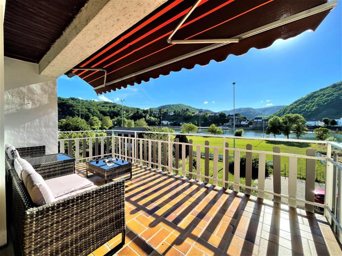 Апартаменти Traumaussicht Kamin Balkon Burgblick 65 Zoll Tv Netflix Sky Joyn Lindenplatz Буллай Екстер'єр фото